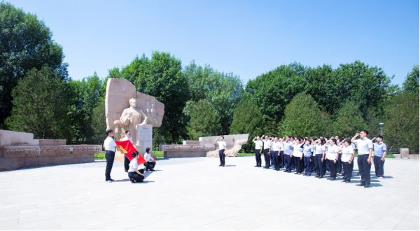 好博最新网页登录组织开展“践行八项规定 永葆清廉本色”主题党日活动